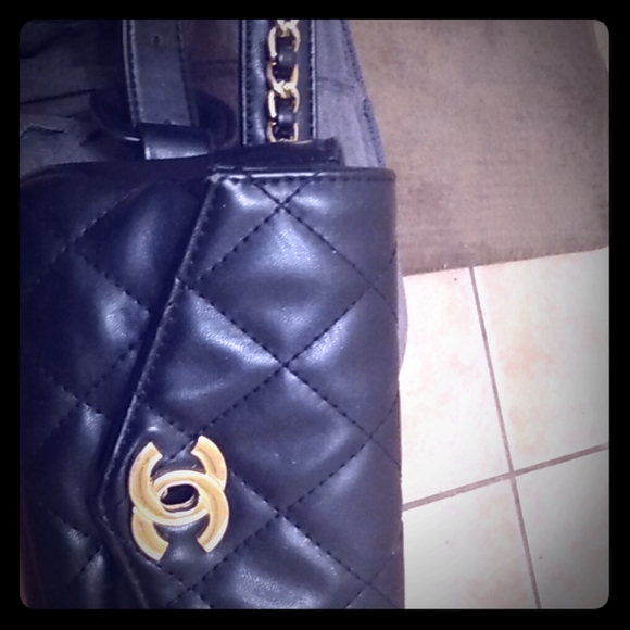 Chanel Aunthetic fanny pack with belt - Picture 1 of 1